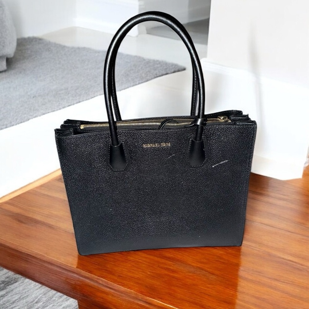 Black Michael Kore bag